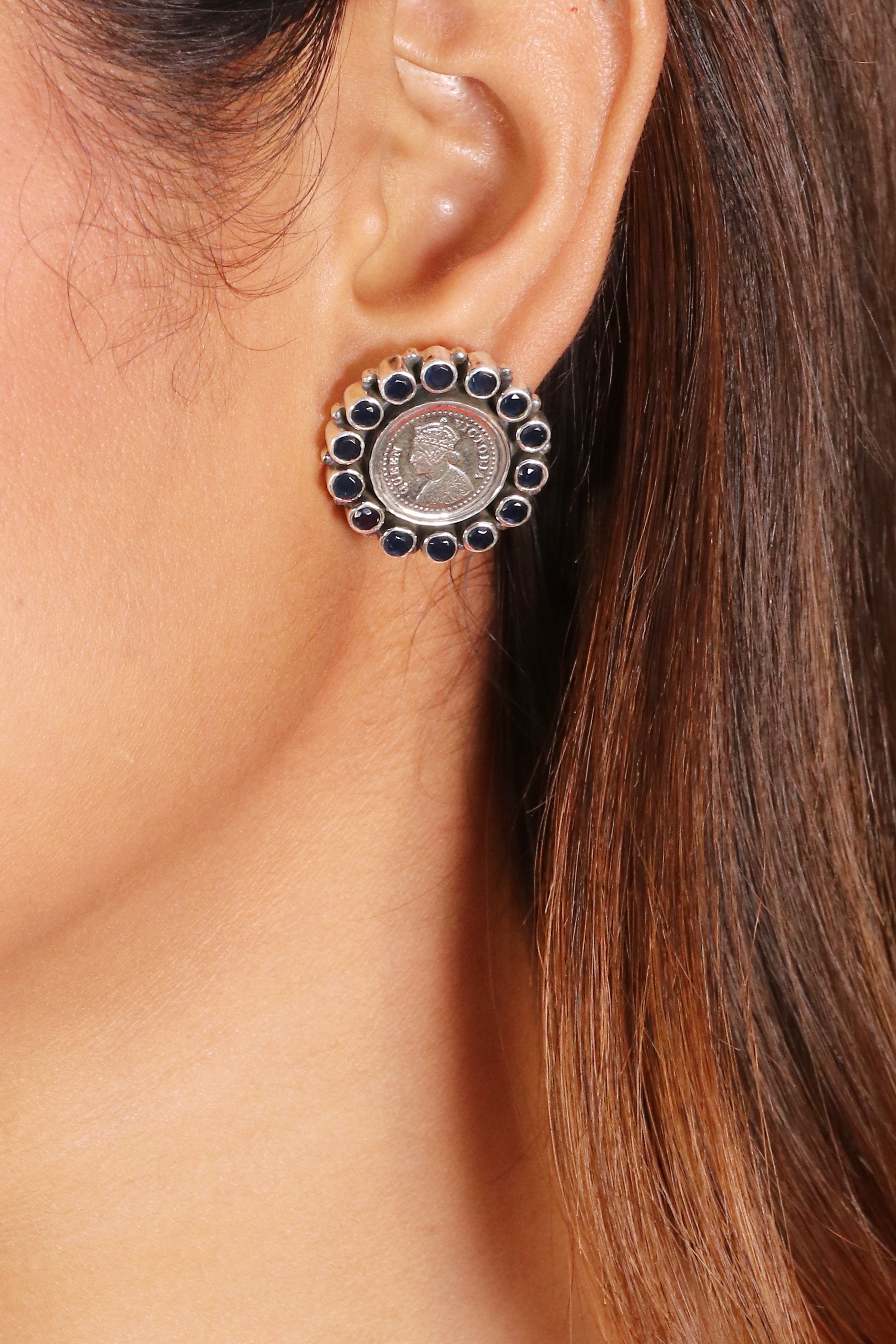 Saadagi Blue Coin earring image 0